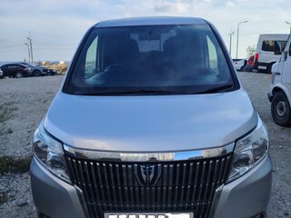 2015 Toyota Esquire I, серый, 1820000 рублей, вид 2