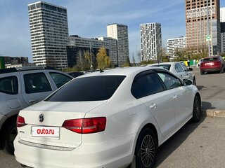 2015 Volkswagen Jetta VI Рестайлинг, белый, 929000 рублей, вид 4