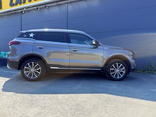 2023 Geely Atlas Pro, серый, 1950000 рублей, вид 5