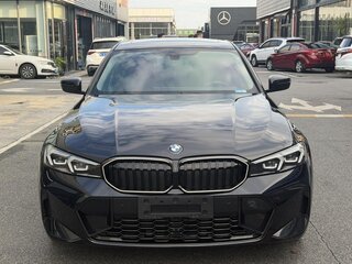 2023 BMW 3 серии 320i VII (G2x) Рестайлинг, чёрный, 3462355 рублей, вид 2