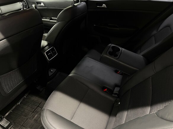 2019 Kia Sportage IV Рестайлинг, серебристый, 2192000 рублей - вид 17
