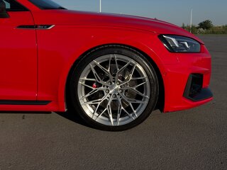 2018 Audi RS 5 II (F5), красный, 5140000 рублей, вид 2