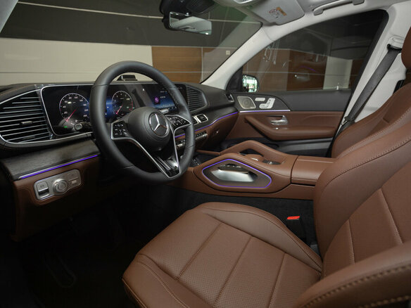 2026 Mercedes-Benz GLE 350 II (V167) Рестайлинг, чёрный, 11000000 рублей - вид 11