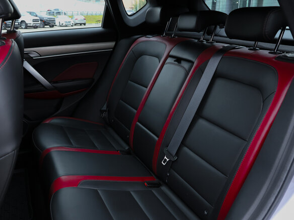 2020 Geely Coolray I, серый, 1630000 рублей - вид 9