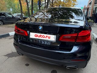 2019 BMW 5 серии 520d xDrive VII (G30/G31/G38), чёрный, 4200000 рублей, вид 5