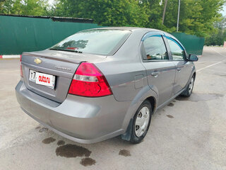 2010 Chevrolet Aveo I Рестайлинг, серый, 320000 рублей, вид 5