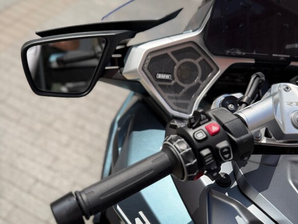 2025 BMW R 1300 RT, зелёный, 3100000 рублей - вид 9
