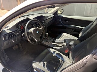 2012 BMW 3 серии 325i V (E90/E91/E92/E93) Рестайлинг, белый, 1500000 рублей, вид 4