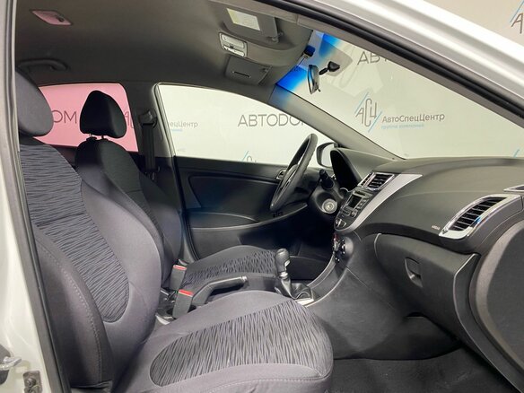2016 Hyundai Solaris I Рестайлинг, белый - вид 11