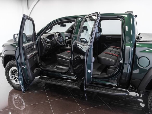 2026 Ram 1500 RHO V Рестайлинг, зелёный, 11840000 рублей - вид 10