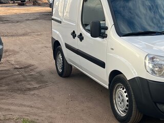 2015 Fiat Doblo I Рестайлинг, белый, 560000 рублей, вид 2
