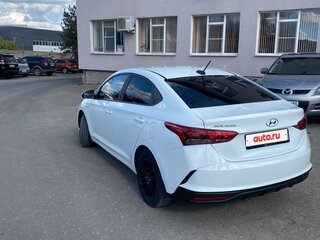 2020 Hyundai Solaris II Рестайлинг, белый, 1440000 рублей, вид 4