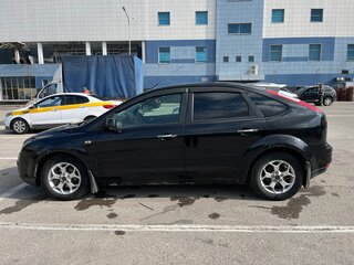 2007 Ford Focus II, чёрный, 425000 рублей, вид 4