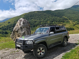 2008 Nissan Patrol V (Y61) Рестайлинг, серый, 2000000 рублей, вид 5