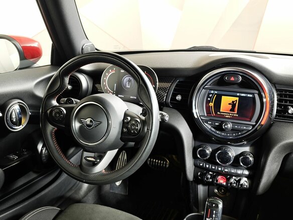 2021 Mini Hatch JCW III (F55/F56) Рестайлинг, чёрный, 3079000 рублей - вид 14