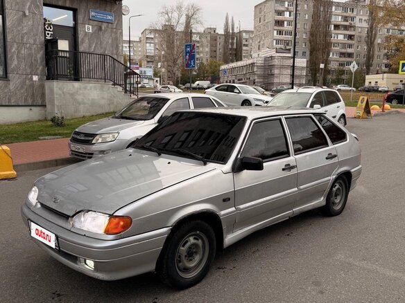 2007 Lada (ВАЗ) 2114, серебристый, 98000 рублей