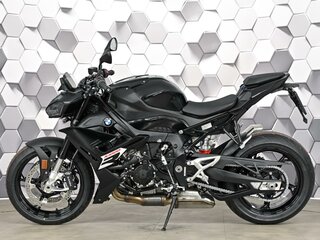 2025 BMW S 1000 R, чёрный, 2049000 рублей, вид 4