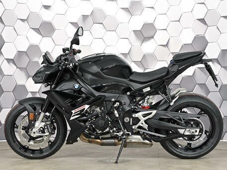2025 BMW S 1000 R, чёрный, 2049000 рублей, вид 4
