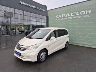 2011 Honda Freed I Рестайлинг, белый, 1050000 рублей, вид 1