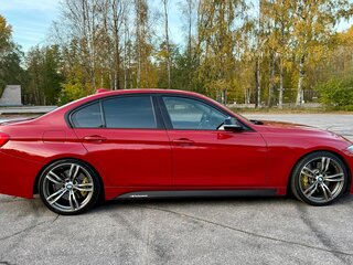 2012 BMW 3 серии 320d VI (F3x), красный, 1950000 рублей, вид 4