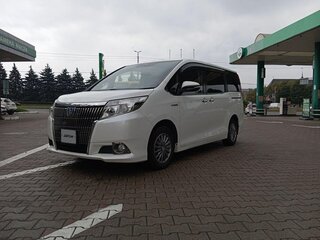 2015 Toyota Esquire I, белый, 1950000 рублей, вид 1