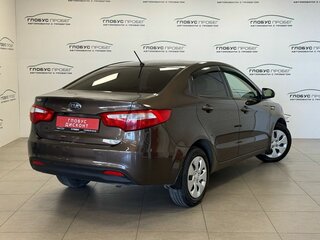 2014 Kia Rio 6-speed III, коричневый, 550000 рублей, вид 2