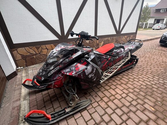 2022 BRP Ski-Doo Summit 850, чёрный, 1750100 рублей