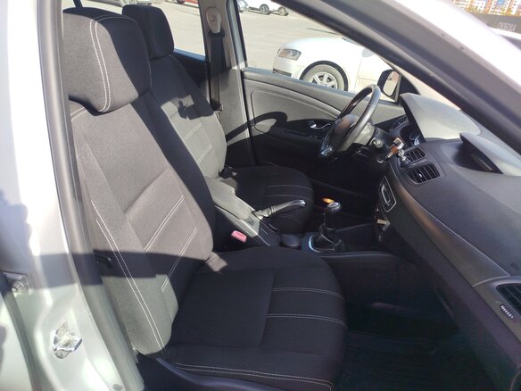 2013 Renault Fluence I Рестайлинг, серебристый, 650000 рублей - вид 5
