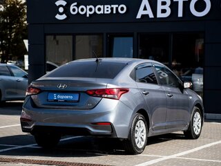 2018 Hyundai Solaris II, серый, 1350000 рублей, вид 4