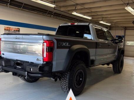 2026 Ford F-250, серый, 18450000 рублей, вид 5