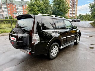2014 Mitsubishi Pajero IV Рестайлинг 1, чёрный, 2390000 рублей, вид 4