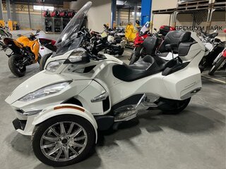 2017 BRP Can-Am Spyder, белый, 1549000 рублей, вид 2