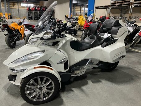 2017 BRP Can-Am Spyder, белый, 1549000 рублей, вид 2