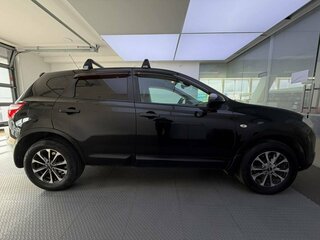2011 Nissan Qashqai I Рестайлинг, чёрный, 810000 рублей, вид 4