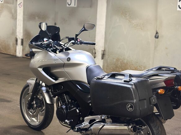 2011 Yamaha TDM900, серый, 620000 рублей - вид 10