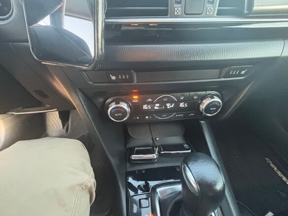 2014 Mazda 3 III (BM), белый, 1350000 рублей - вид 20