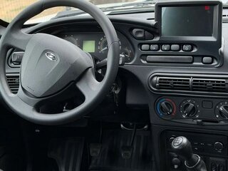 2026 Lada (ВАЗ) Niva Travel I Рестайлинг, белый, 1717000 рублей, вид 5