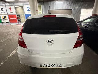 2011 Hyundai i30 I Рестайлинг, белый, 729000 рублей, вид 3