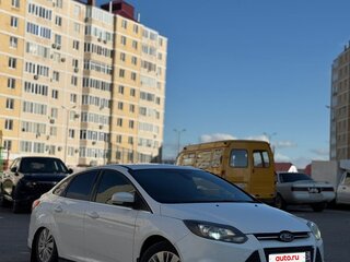2013 Ford Focus III, белый, 780000 рублей, вид 3