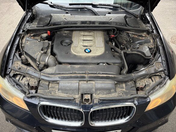 2006 BMW 3 серии 320d V (E90/E91/E92/E93), чёрный, 1200000 рублей - вид 8