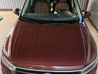 2021 Volkswagen Tiguan II Рестайлинг, коричневый, 3000000 рублей, вид 2