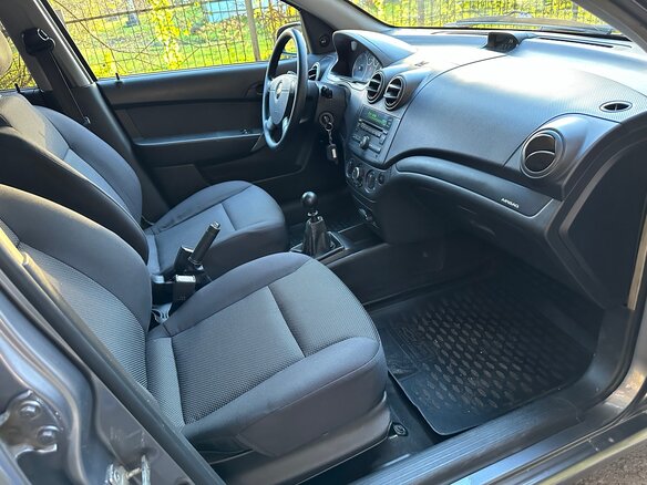 2008 Chevrolet Aveo I Рестайлинг, серый, 380000 рублей - вид 25