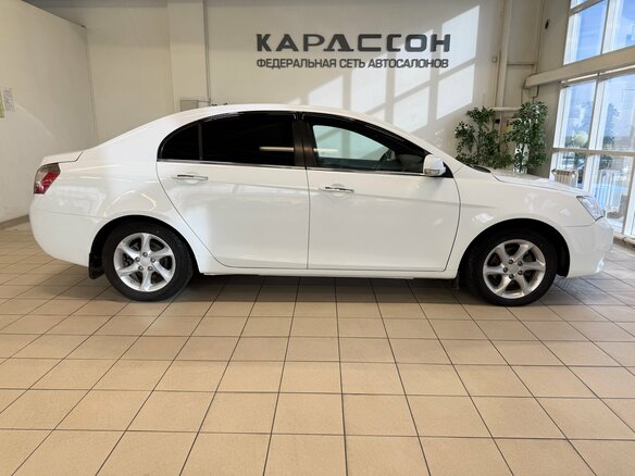 2014 Geely Emgrand EC7, белый, 595000 рублей - вид 5