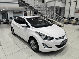 2015 Hyundai Elantra V (MD) Рестайлинг, белый, 1399000 рублей, вид 3