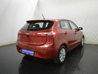 2013 Kia Rio 4-speed III, красный, 835000 рублей, вид 5