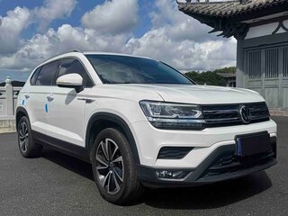 2023 Volkswagen Tharu I, белый, 1680000 рублей, вид 3