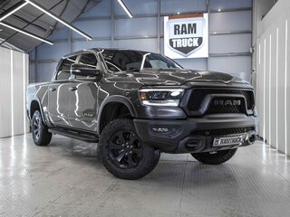 2021 Ram 1500 Crew Cab V, серый, 6499999 рублей, вид 1