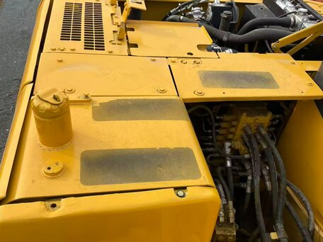 2012 Komatsu PC130, жёлтый, 6900000 рублей, вид 5
