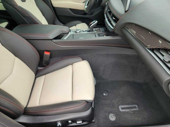 2026 Cadillac CT5 I Рестайлинг, серый, 7564339 рублей - вид 16