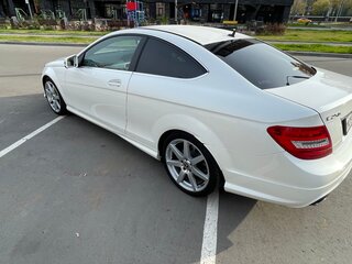 2012 Mercedes-Benz C-Класс 250 III (W204) Рестайлинг, белый, 1710000 рублей, вид 4